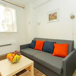 https://studio-champs-elysees-arc-de-triomphe-cityapartmentstay-75116.fr-paris.fr