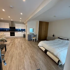Paddy's Apartment